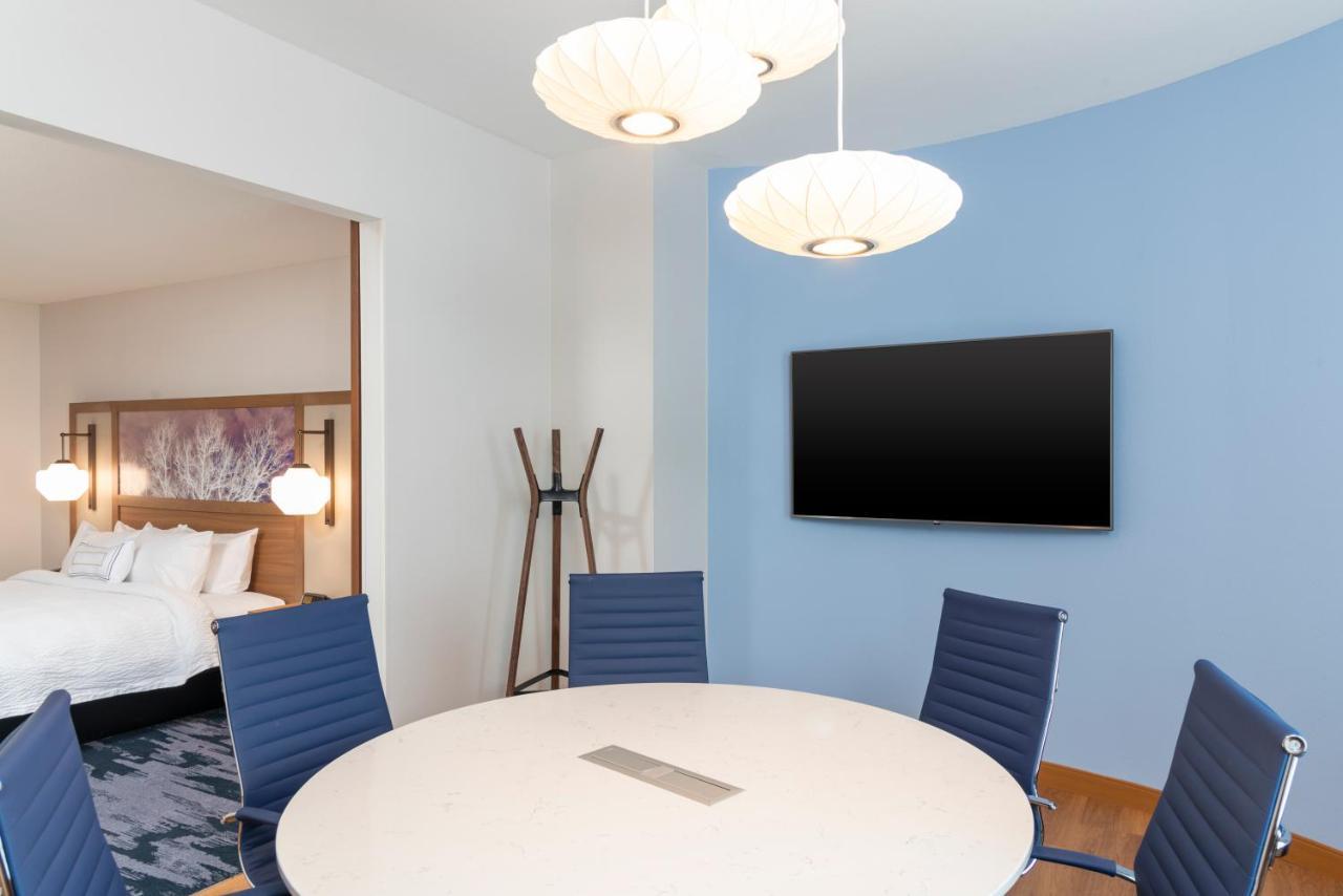 Fairfield Inn & Suites By Marriott Fair Oaks Farms Ngoại thất bức ảnh