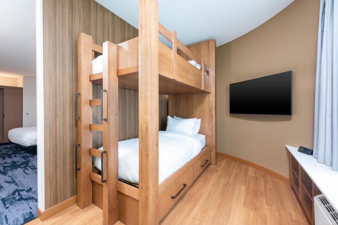 Fairfield Inn & Suites By Marriott Fair Oaks Farms Ngoại thất bức ảnh