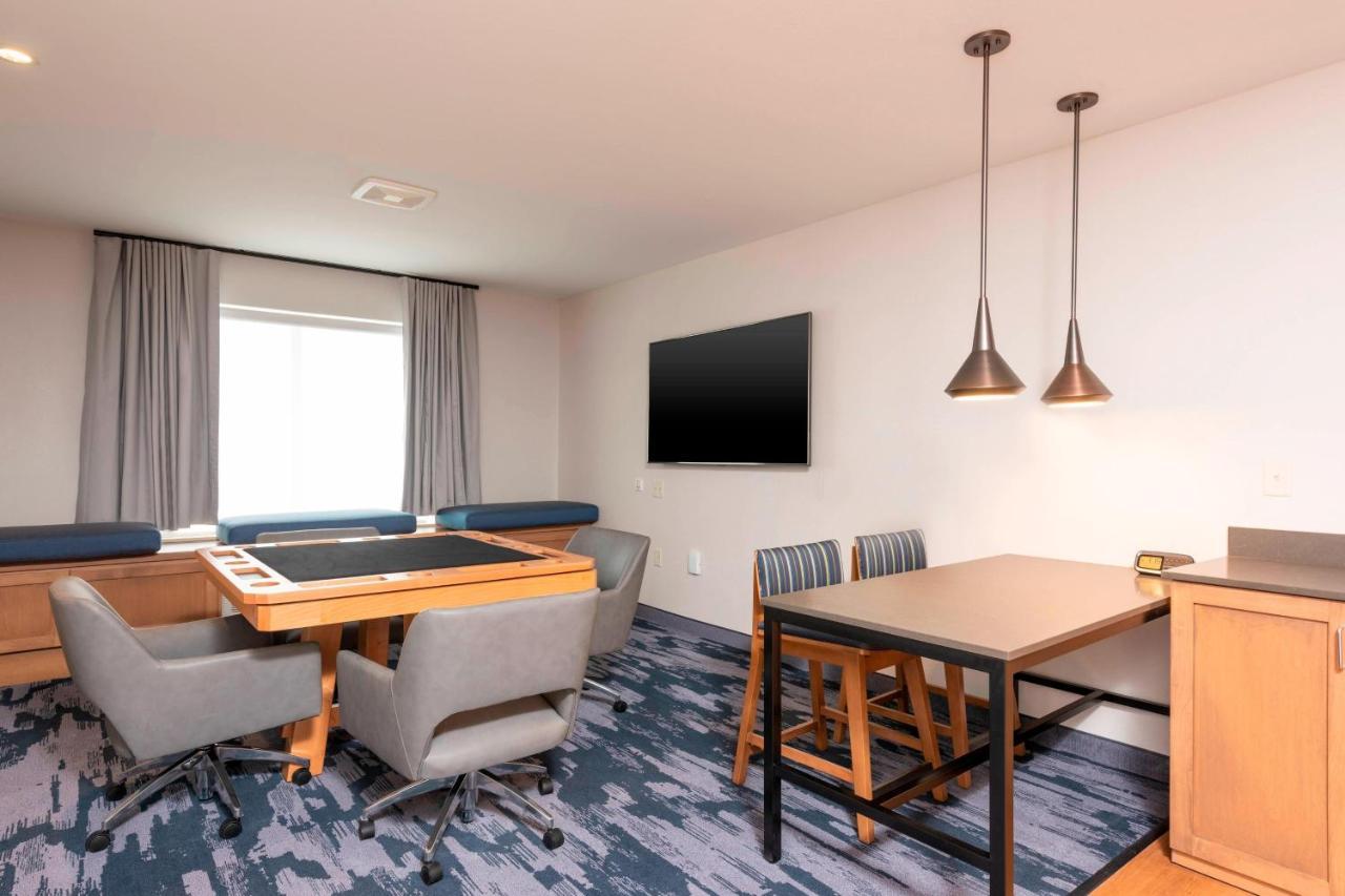 Fairfield Inn & Suites By Marriott Fair Oaks Farms Ngoại thất bức ảnh